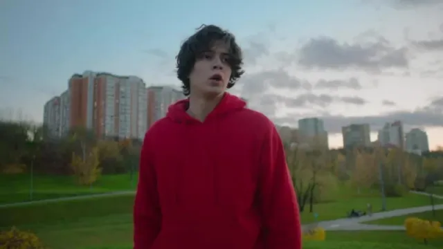 Кадры из сериала Сама дура (2020)