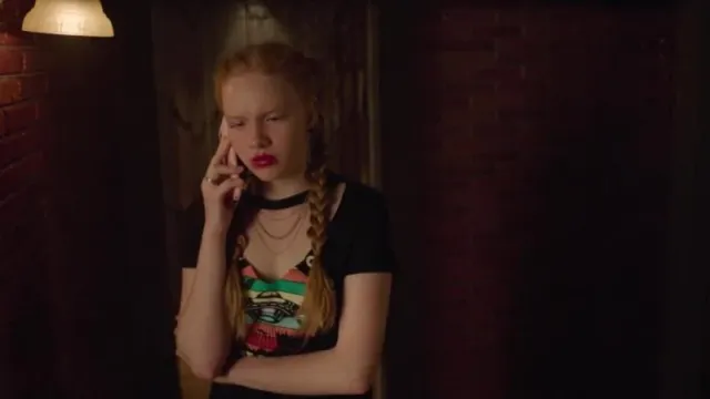 Кадры из сериала Сама дура (2020)